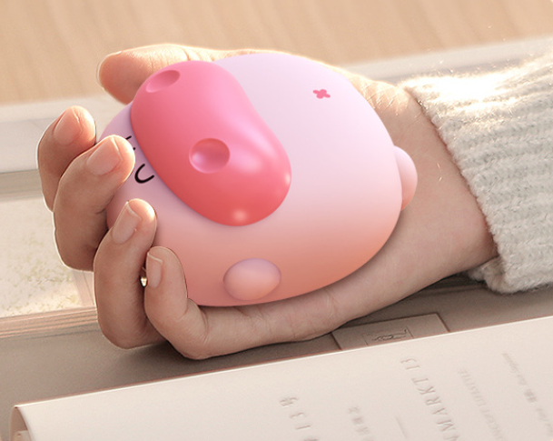 【NS02】Christmas Cow Cute Hand Warmer Winter Mini Heater Portable Quick Heating Multifunctional USB Rechargeable Outdoor Traveling Hiking Use