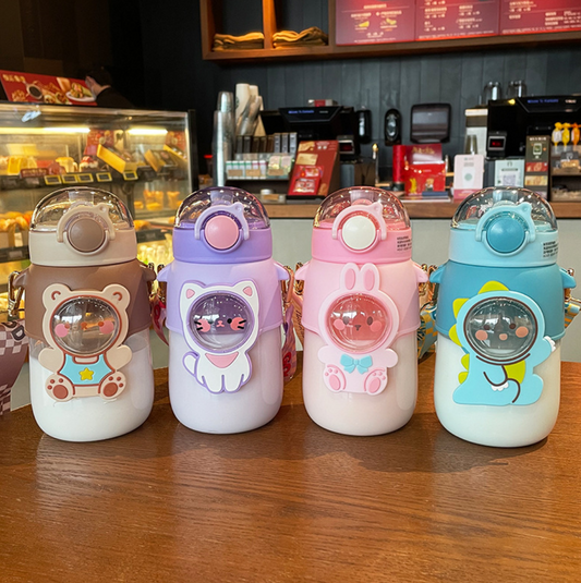 020【BPA FREE】 720ML animal 9 colors water bottle with straw leak proof durable/cute water bottle